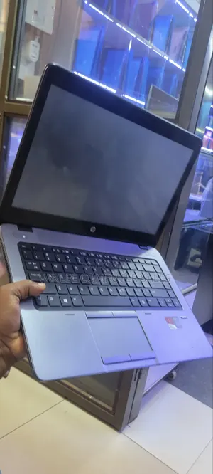 Laptop HP EliteBook 840 G2 8GB Intel Core i5 HDD 500GB
