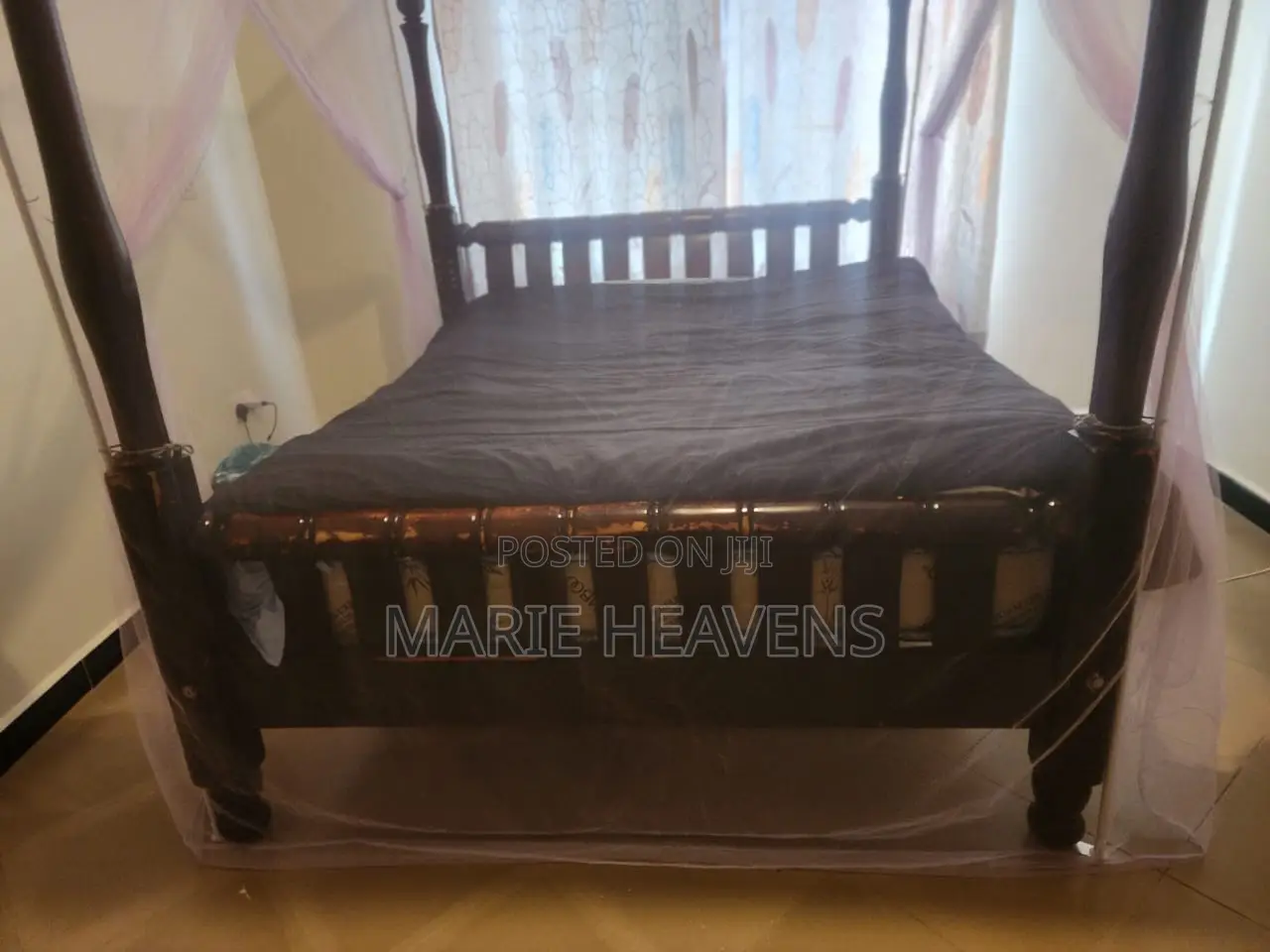 Bed 5x6 With Mattress