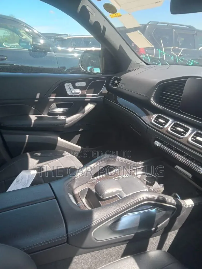 Mercedes-Benz GLE-Class GLE 300d 4MATIC 2019 Black