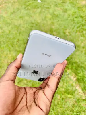 Apple iPhone X 64 GB White
