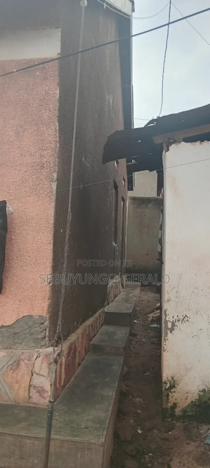 2bdrm House in Kigobe, Rubaga for sale