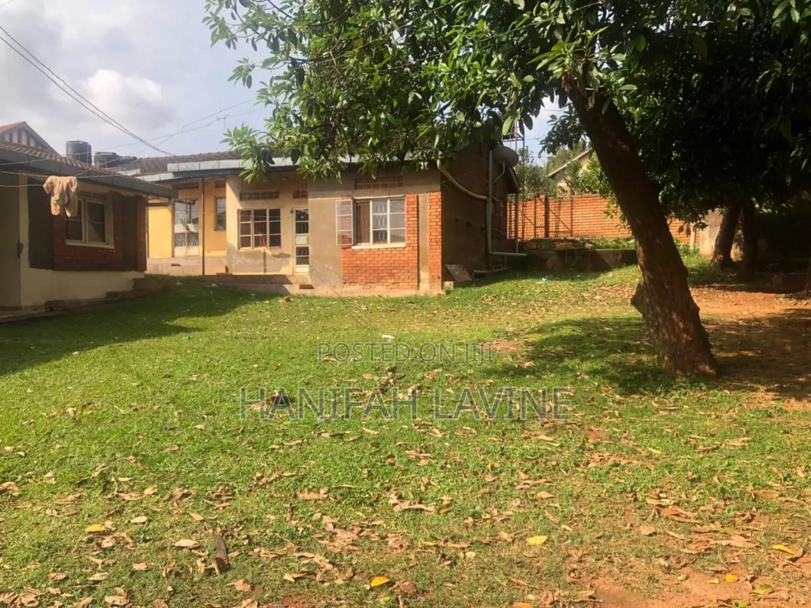 4bdrm Bungalow in Central Division for sale