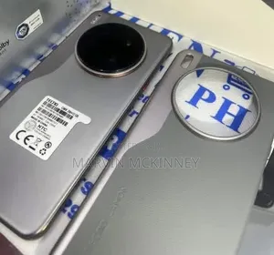New Tecno Camon 40 Premier 256 GB Gray