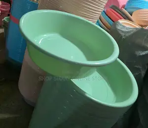 Small Round Plastic Basins