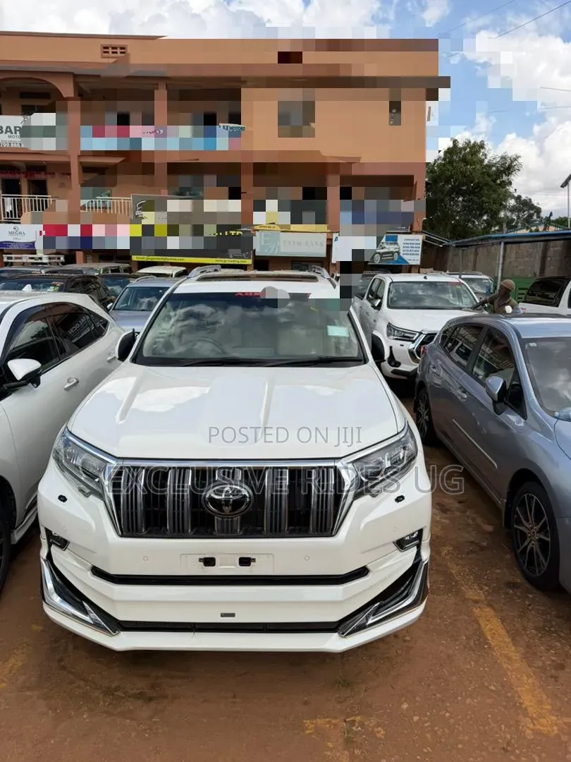 Toyota Land Cruiser Prado 2.7 2018 White