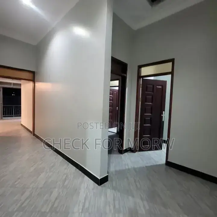5bdrm Duplex in Muyenga, Makindye for rent