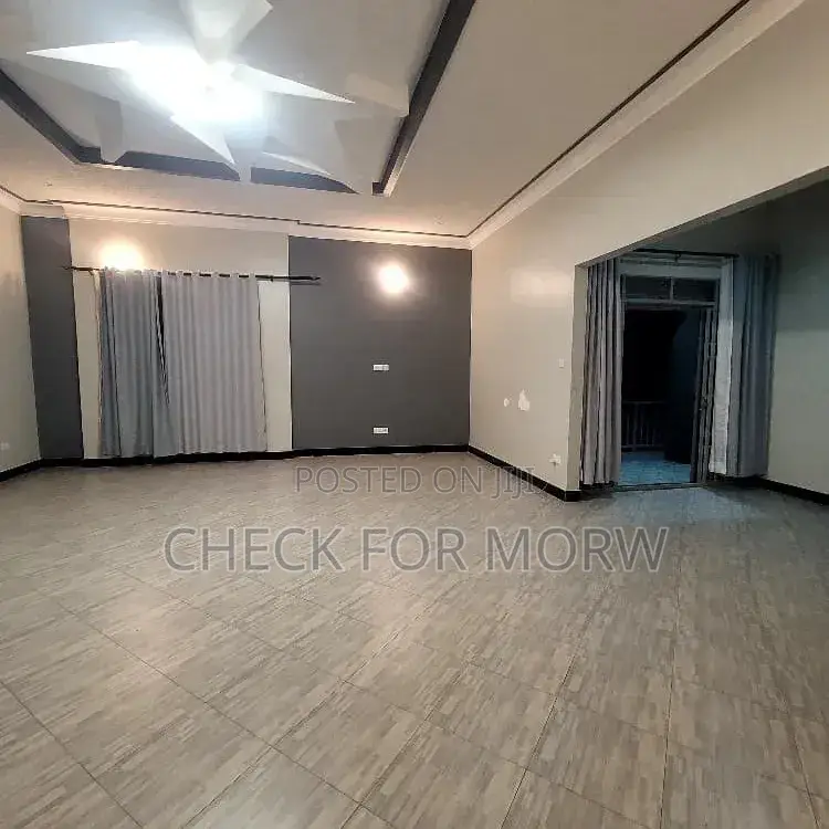 5bdrm Duplex in Muyenga, Makindye for rent