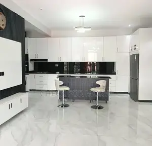 5bdrm Apartment in Gabba Road, Makindye for rent