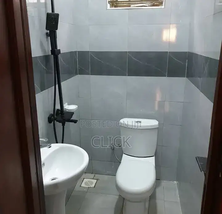 2bdrm House in Bunga, Makindye for rent