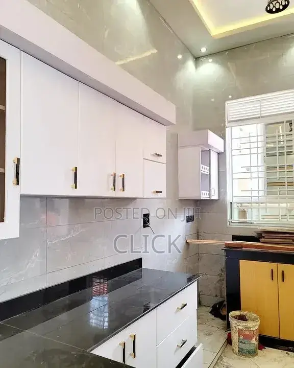 4bdrm House in Muyenga, Makindye for rent