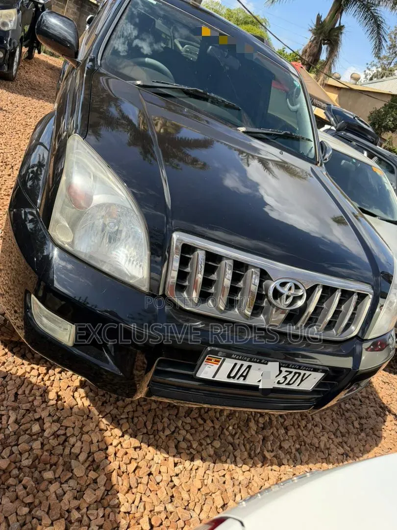 Toyota Land Cruiser Prado 2009 Black