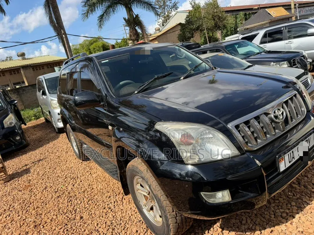 Toyota Land Cruiser Prado 2009 Black