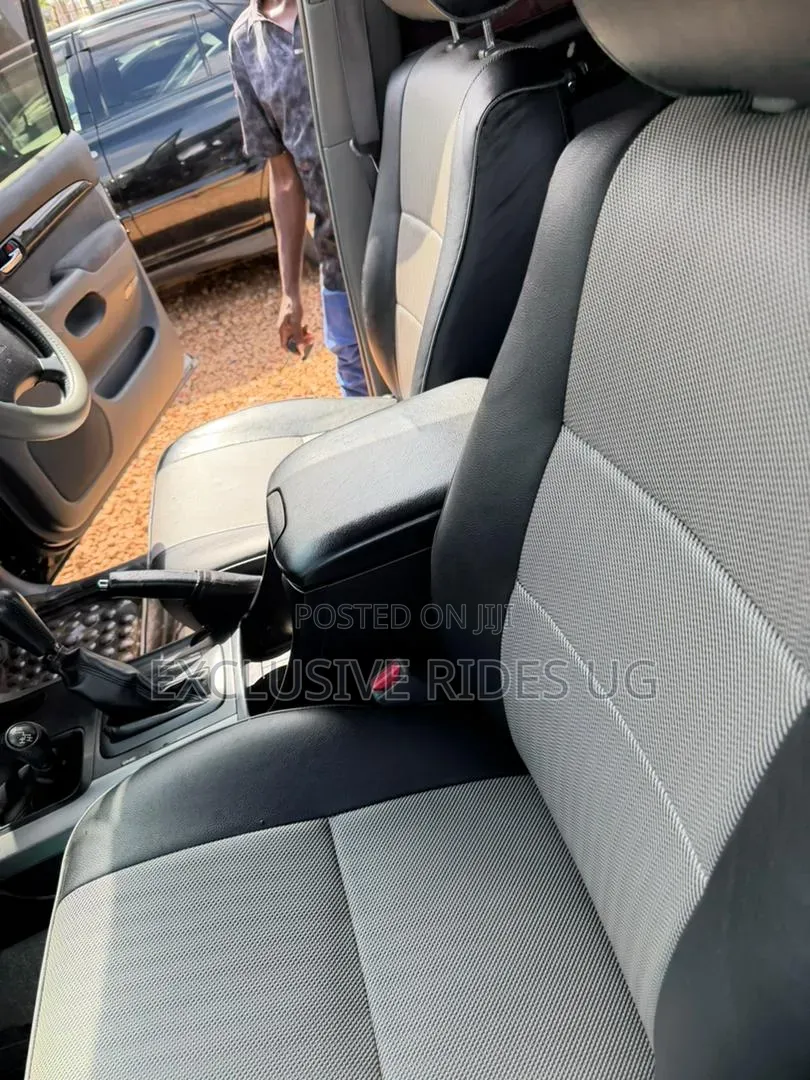 Toyota Land Cruiser Prado 2009 Black