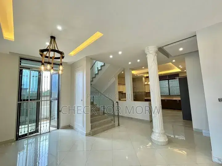 5bdrm Duplex in Muyenga, Makindye for rent
