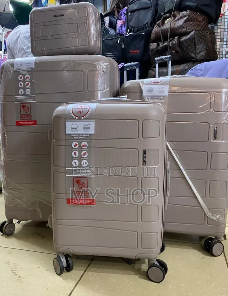 Durable 4 Piece Suitcase Set – Perfect Vacation Travel Luggage