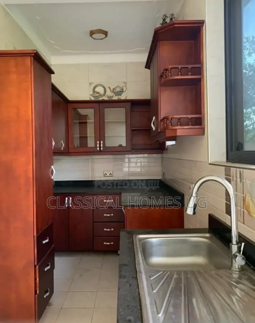 3bdrm Apartment in Kyambogo, Central Division for rent