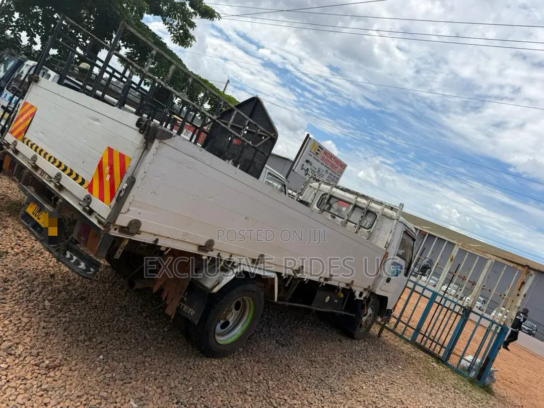 Mitsubishi Canter