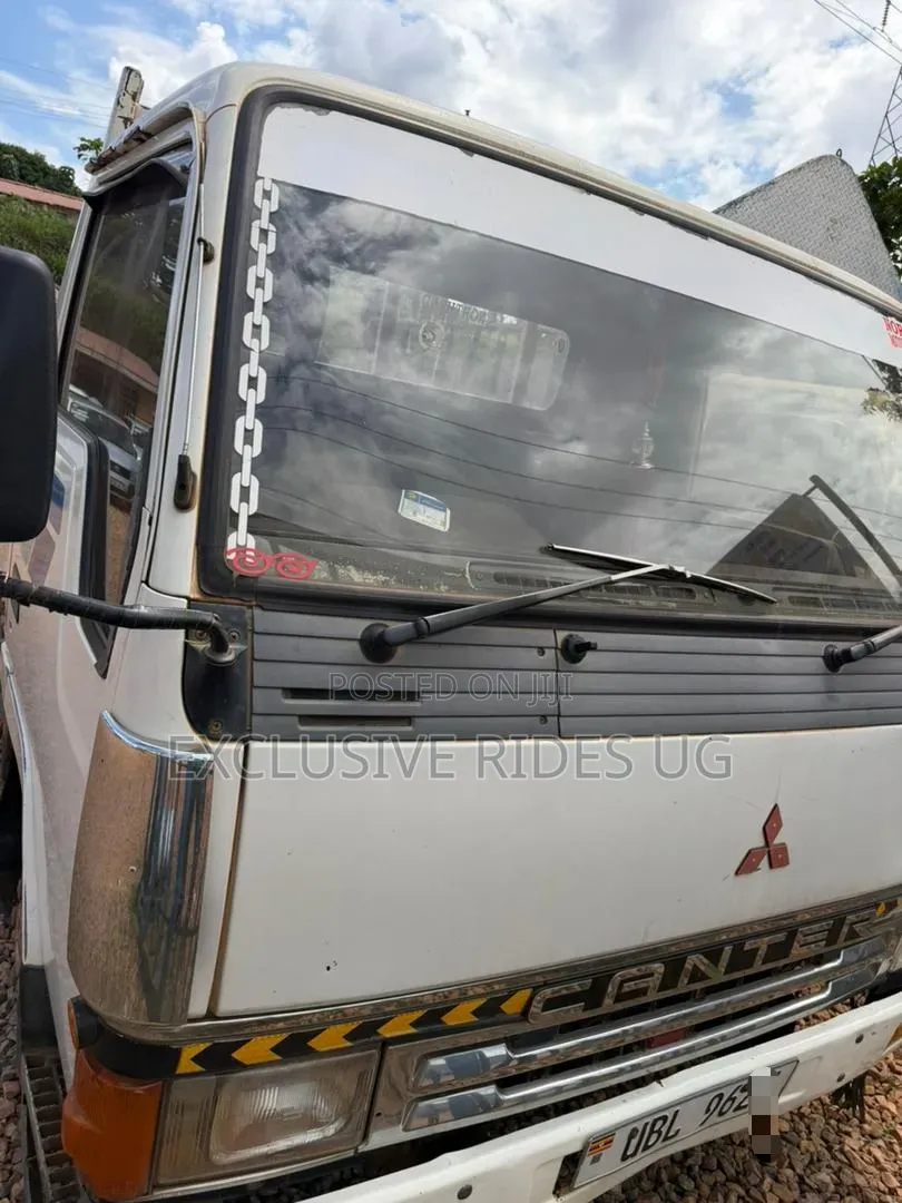 Mitsubishi Canter