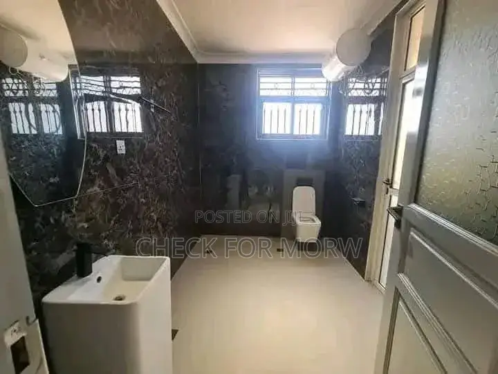 2bdrm Apartment in Nsambya, Makindye for rent