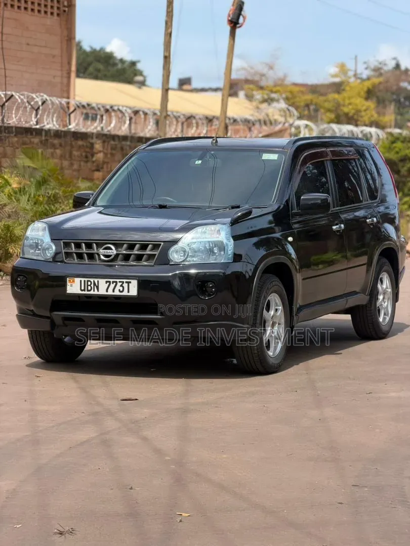 Nissan X-Trail 2010 Black