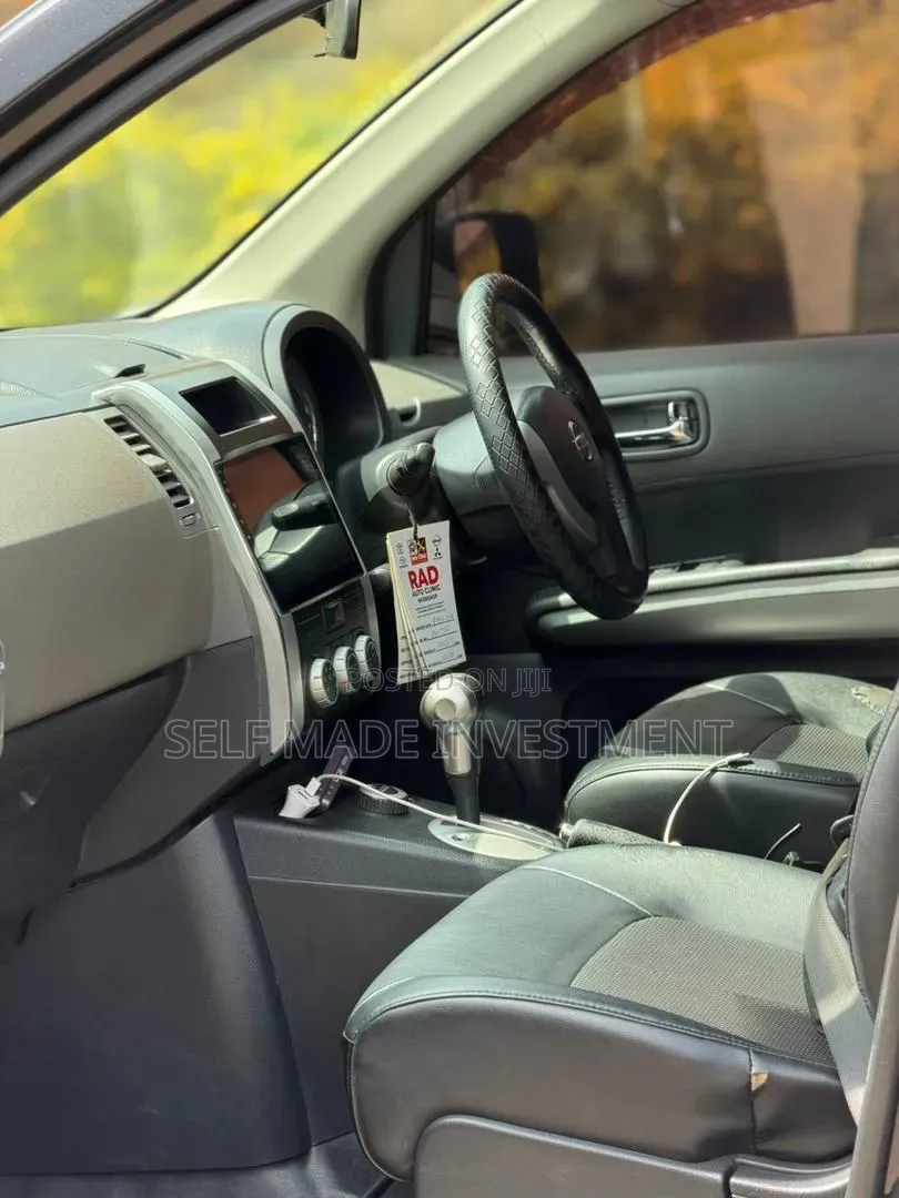 Nissan X-Trail 2010 Black