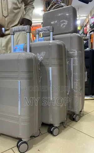 Suitcase Set of 4 - Perfect for Travel