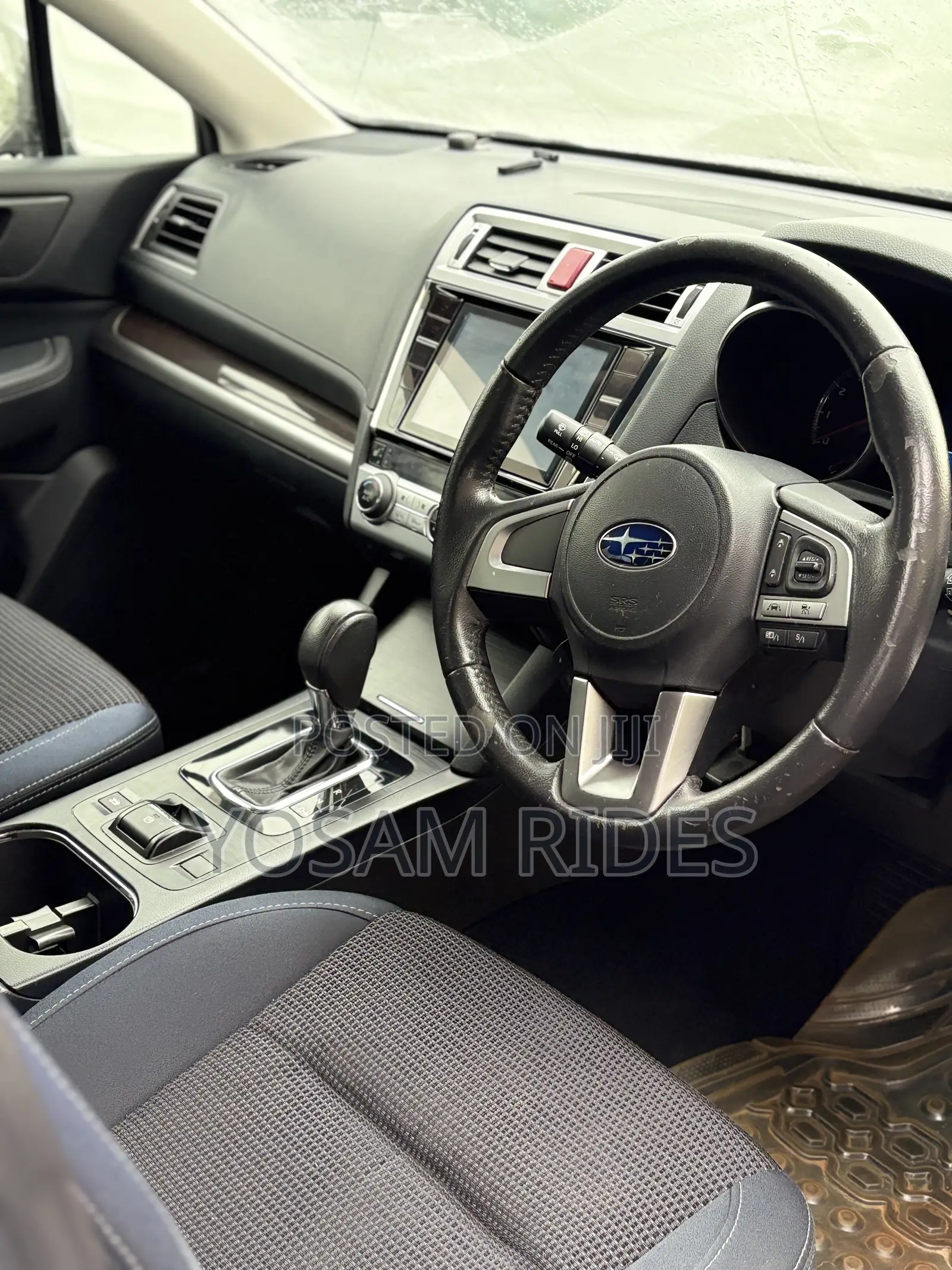 Subaru Legacy 2.5i Premium 4dr Sedan AWD (2.5L 4cyl CVT) 2015 Silver