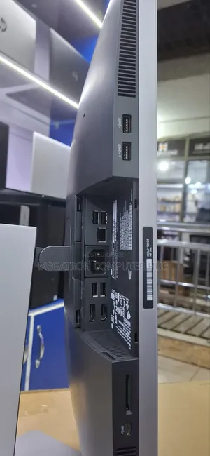 Desktop Computer HP EliteOne 800 8GB Intel Core i5 SSD 256GB