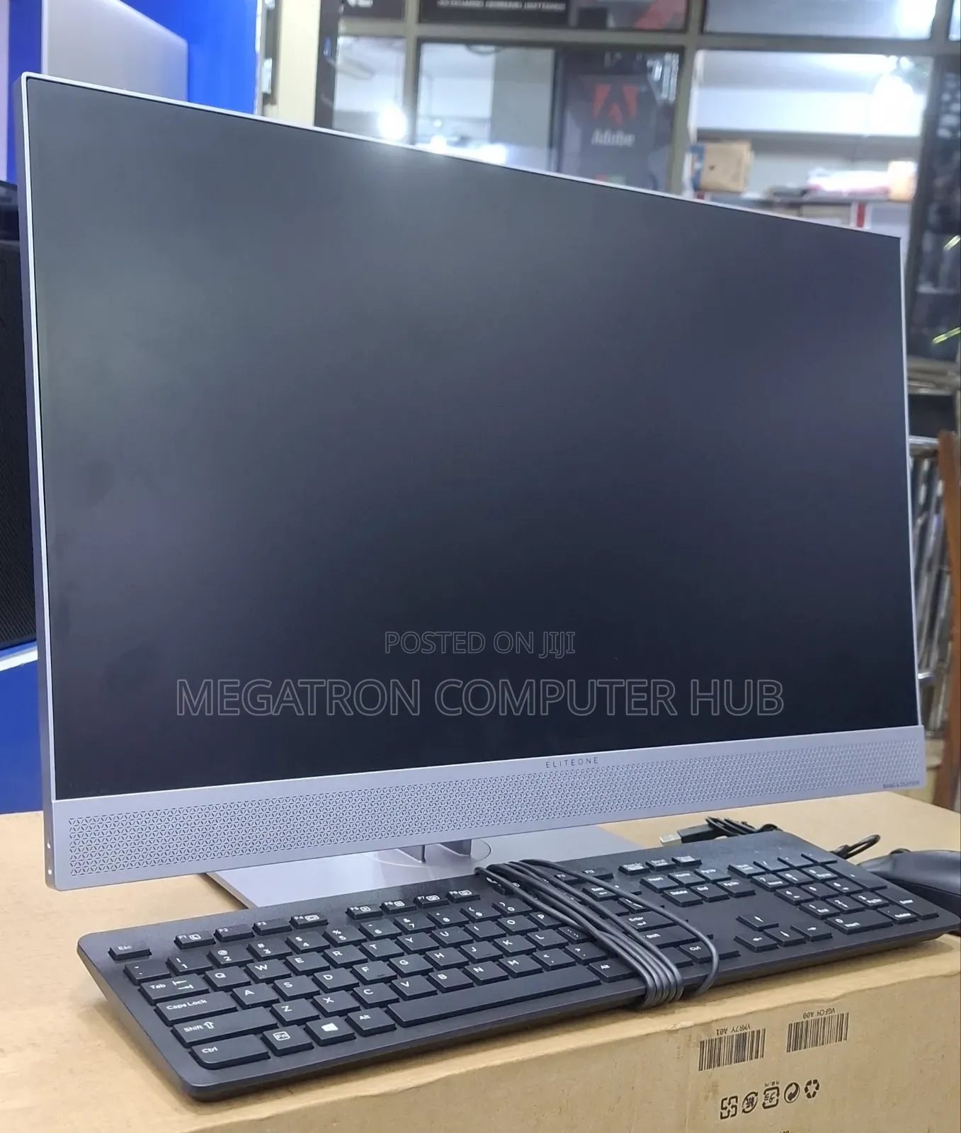 Desktop Computer HP EliteOne 800 8GB Intel Core i5 SSD 256GB