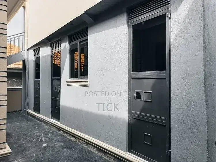 4bdrm House in Bunga, Makindye for rent