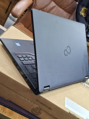 Laptop Fujitsu Lifebook E548 16GB Intel Core i7 SSD 256GB