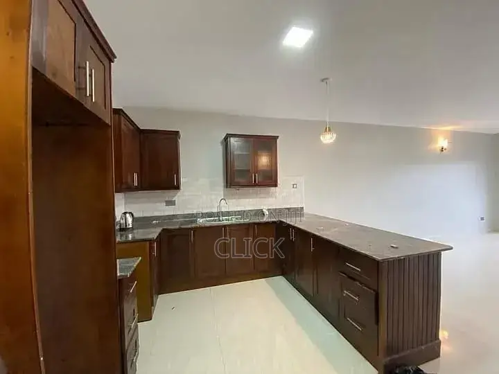 3bdrm Apartment in Buziga, Makindye for rent