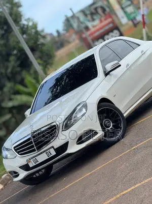 Mercedes-Benz E200 2014 White