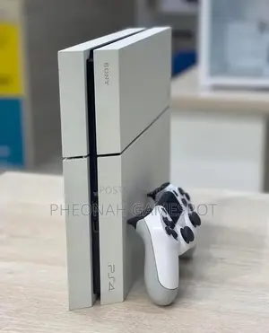 Almost Brand New Playstation 4 Standard Chipped With 12 Games, 2 Pads