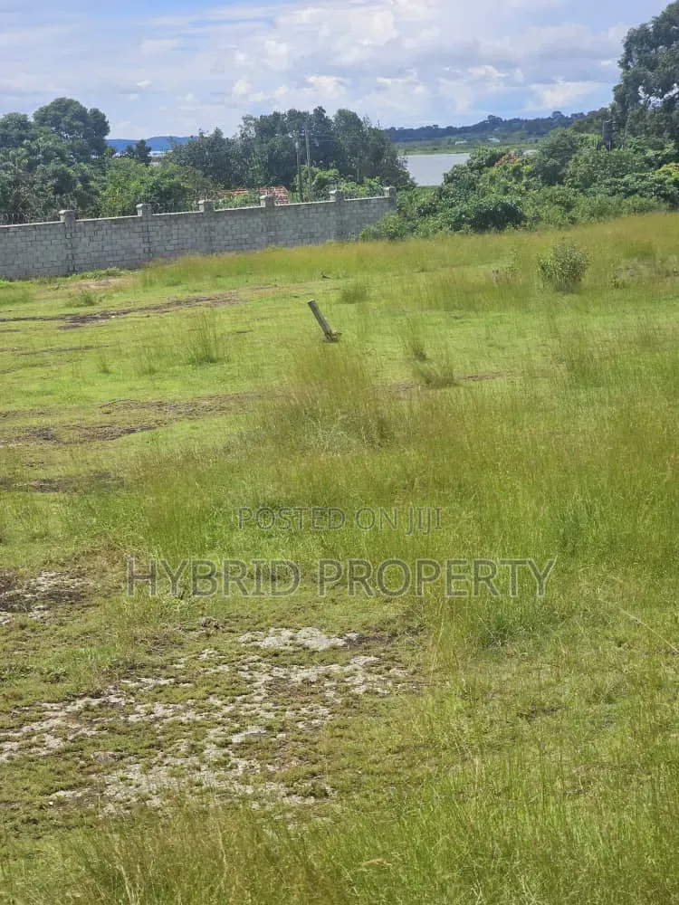 Prime Plot for Sale at Namulanda~Nganjo Lakeview Along Entebbe Road.
