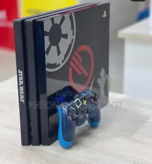 Sony Playstation 4 Pro Star Wars Edition. 33 Games, 2 Controllers.