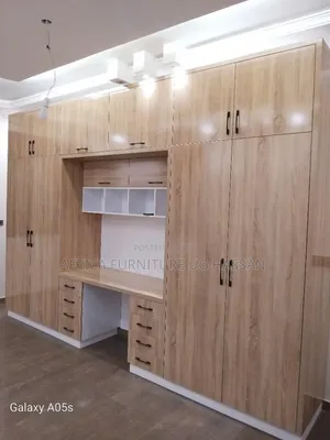 Morden Wardrobe Disgn