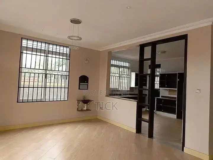 4bdrm Duplex in Bunga, Makindye for rent