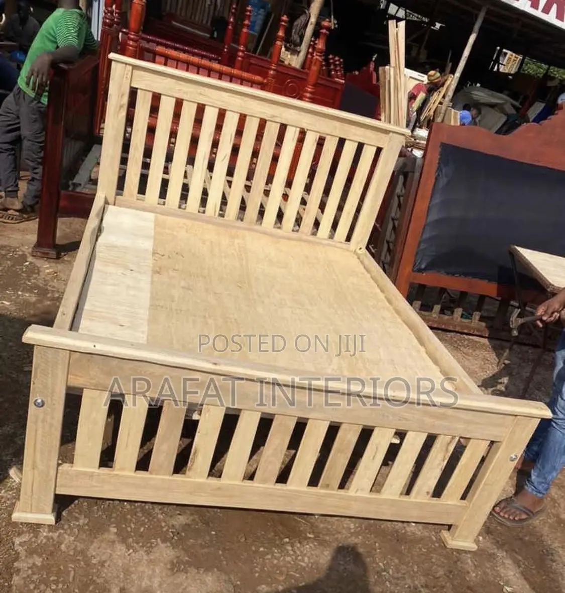 5by6 Natural Wood Bed Design