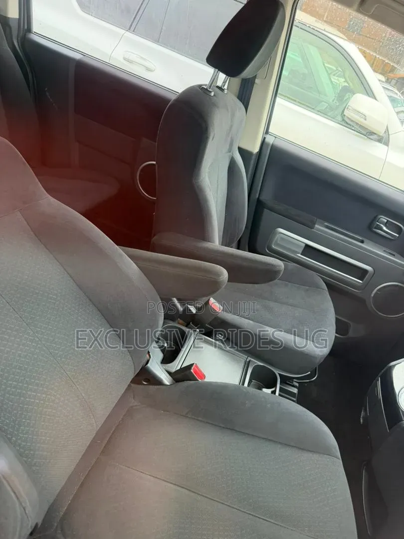 Mitsubishi Delica D:5 2018 Black