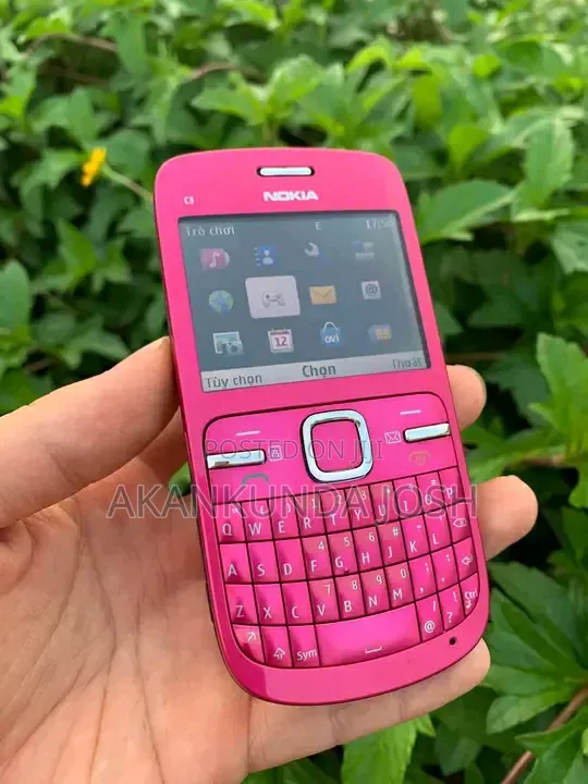 New Nokia C3 Red