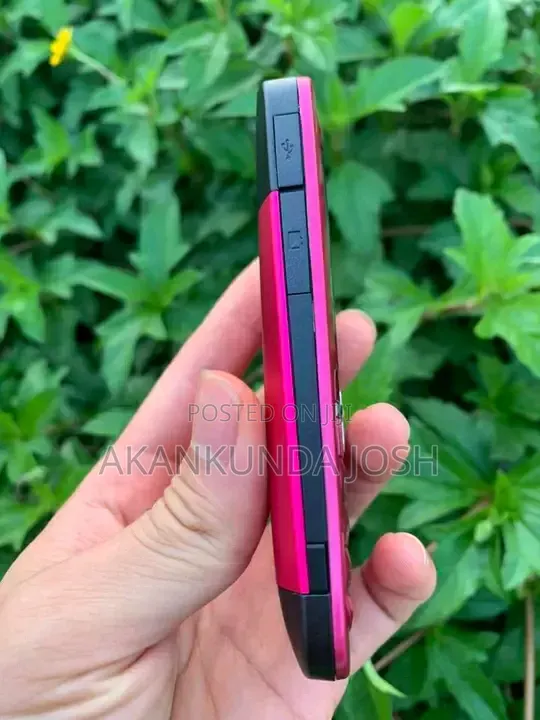 New Nokia C3 Red