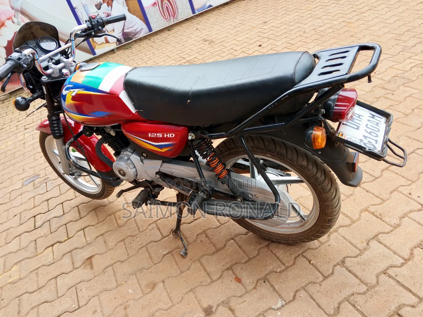 Bajaj Boxer 125 2025 Red