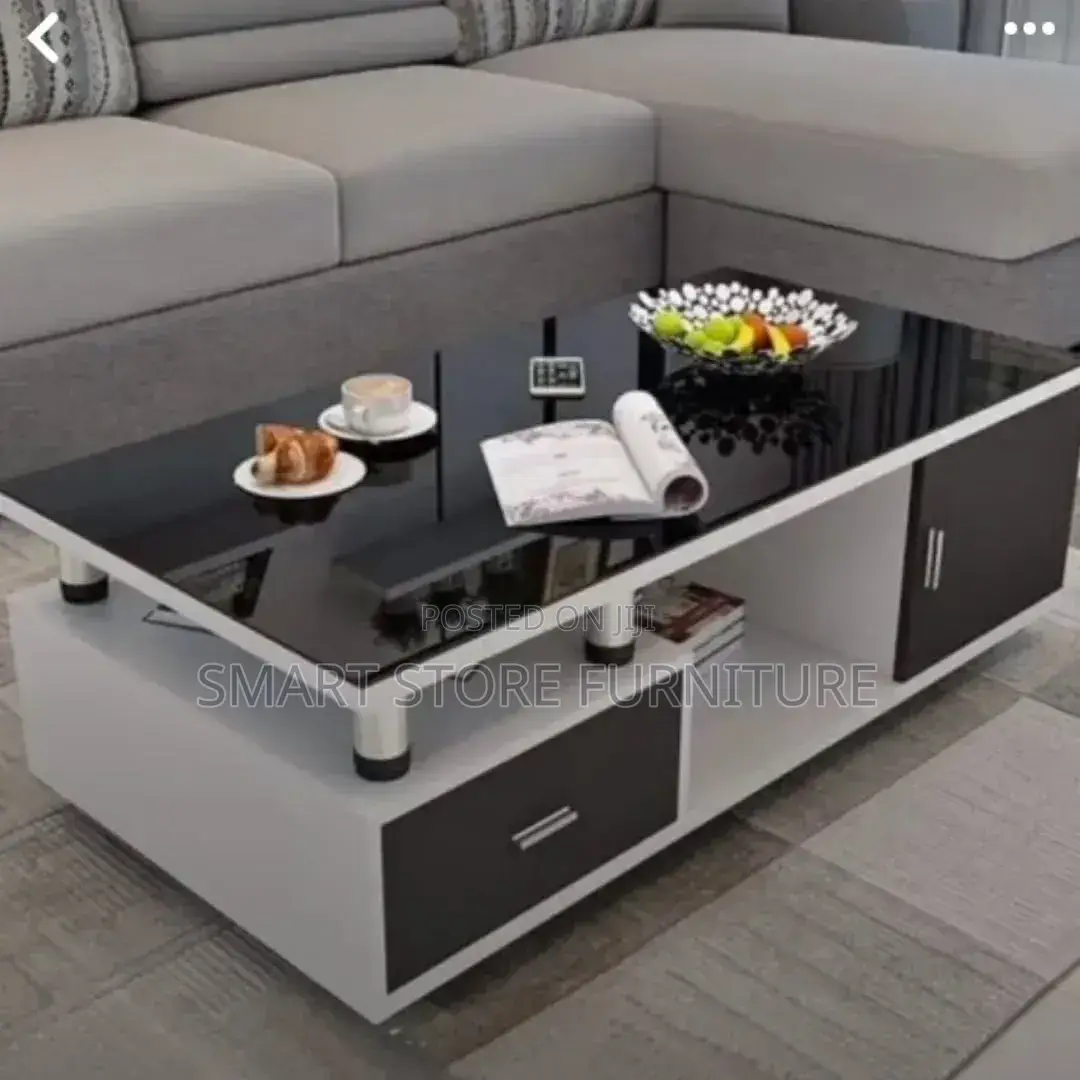 Center Table/Classic Center Table White and Black Colour