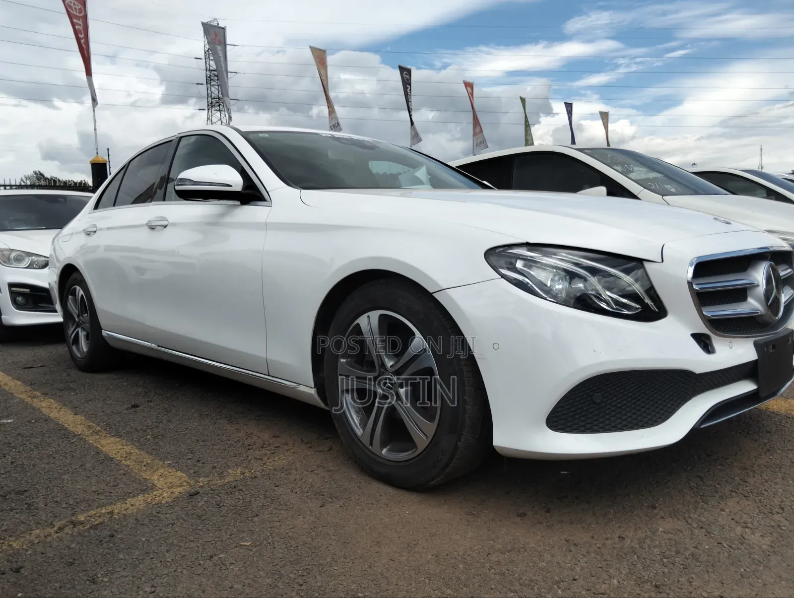 Mercedes-Benz E220 2017 White