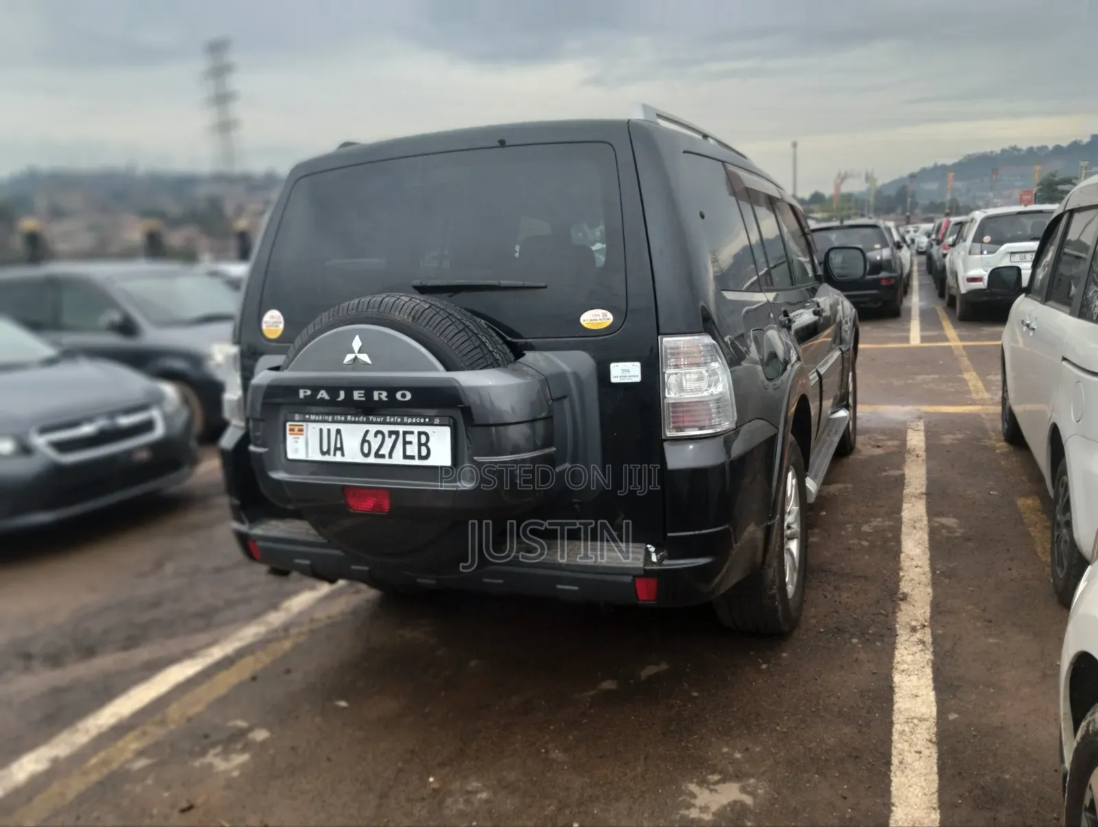 Mitsubishi Pajero 3.0 2012 Black