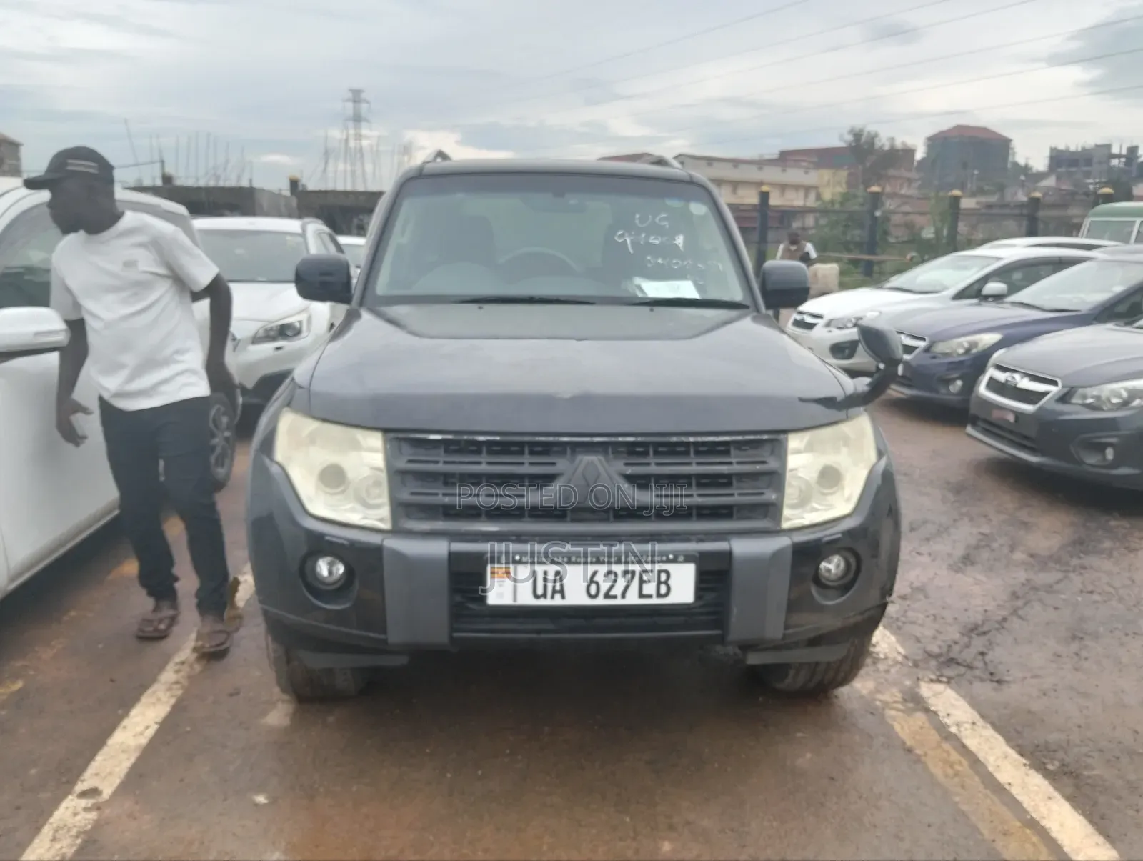 Mitsubishi Pajero 3.0 2012 Black