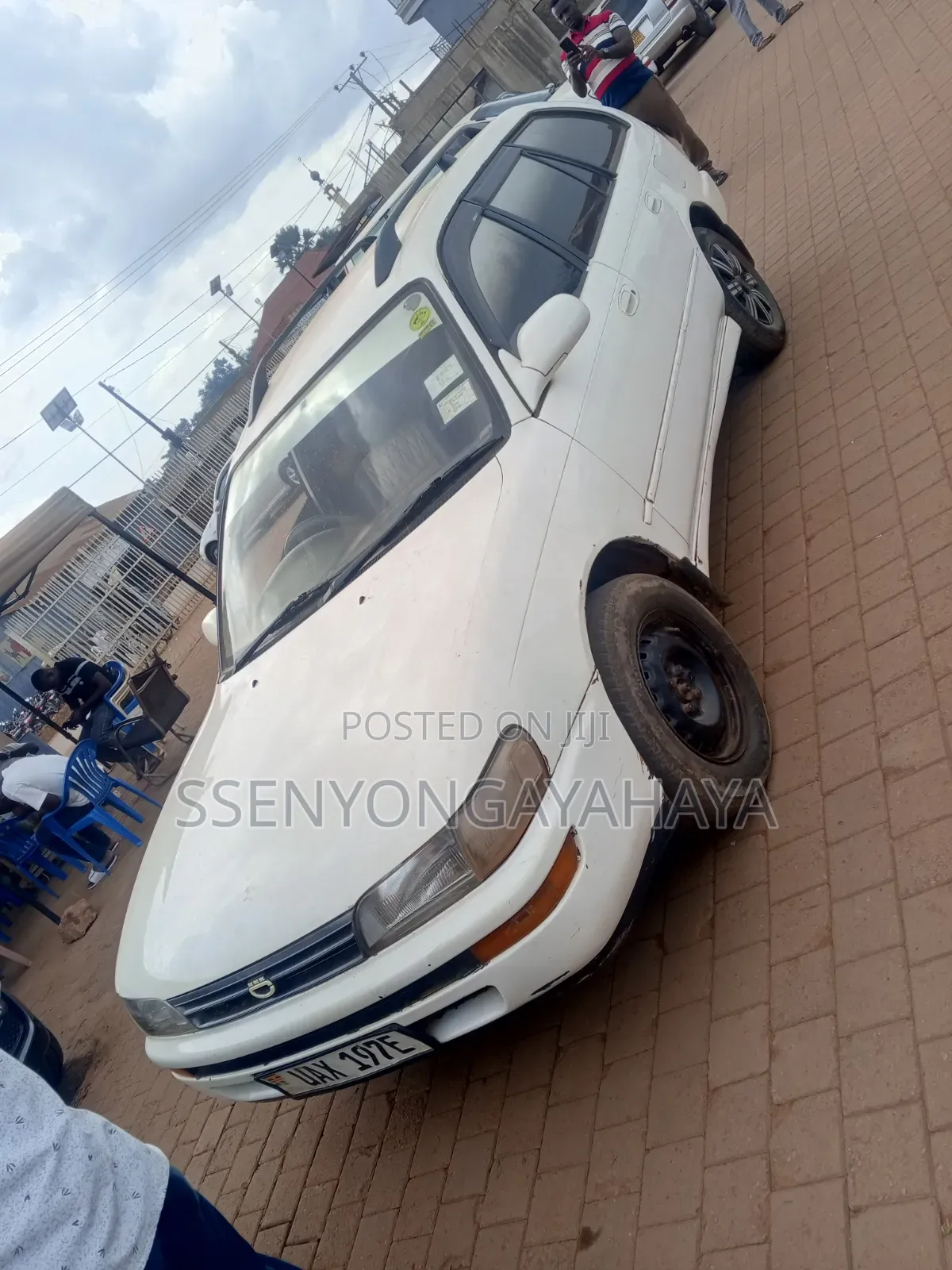 Toyota Corolla 1998 White