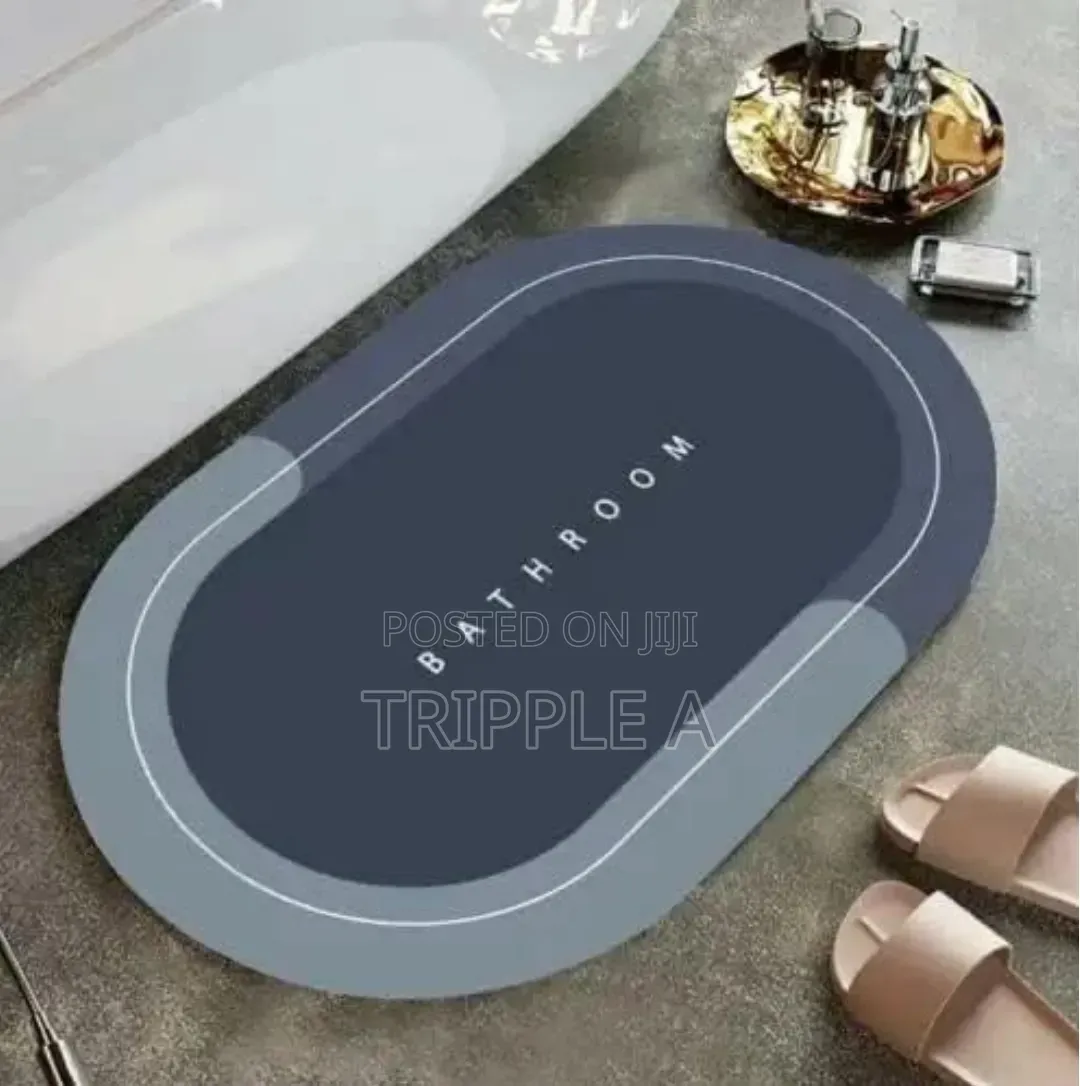 Unique Super Absorbent and Non Slip Bathroom Mat