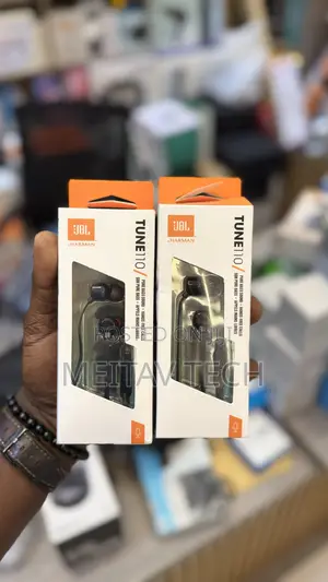 JBL Tune 110 Wired Aux in Ear Headphones